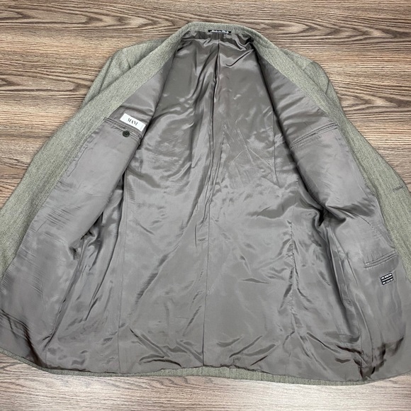 Giorgio Armani Grey Herringbone Sport Coat 42L - Picture 4 of 6